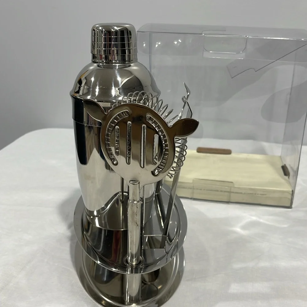 Pier 1 imports 18/8 Stainless steel Cocktails Shaker & Bar tools set